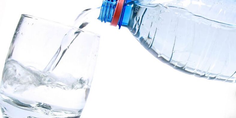 a tiszta víz ivása kötelező az otthoni fogyáshoz